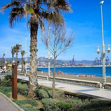 Reyna Apartamentos Malaga Zewnętrze zdjęcie