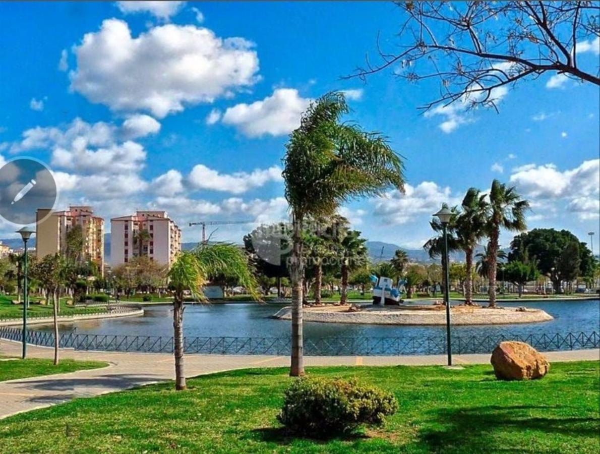 Reyna Apartamentos Malaga Zewnętrze zdjęcie