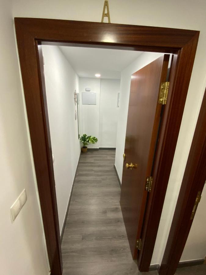 Reyna Apartamentos Malaga Zewnętrze zdjęcie