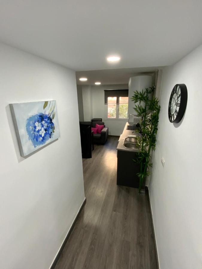 Reyna Apartamentos Malaga Zewnętrze zdjęcie