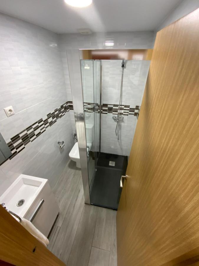 Reyna Apartamentos Malaga Zewnętrze zdjęcie